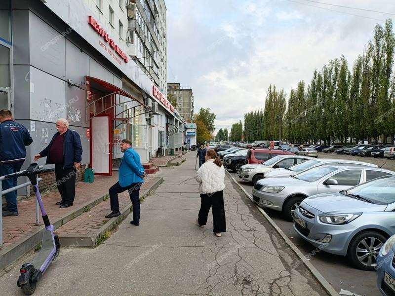 помещение под торговую площадь на проспекте Ленина