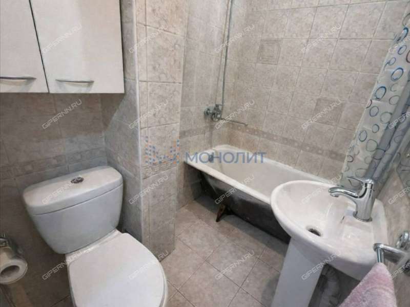 трёхкомнатная квартира на улице Невзоровых дом 31/5