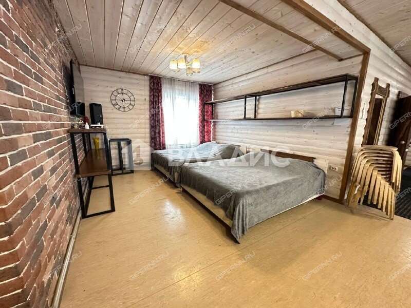 дом на Школьной улице