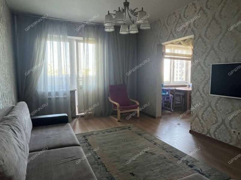 трёхкомнатная квартира на улице Родионова дом 27